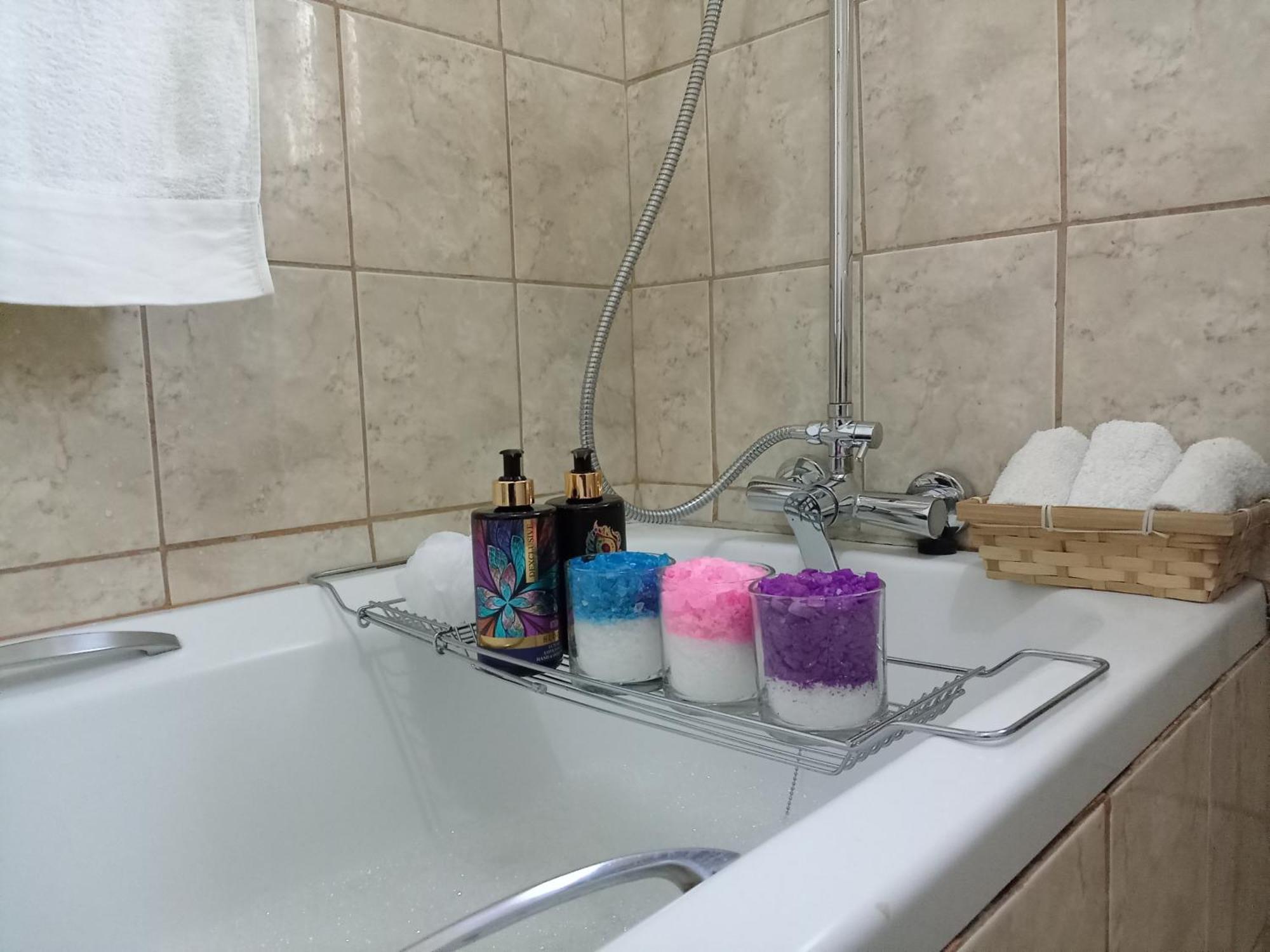 Olivia Pines Guesthouse Krugersdorp Luaran gambar