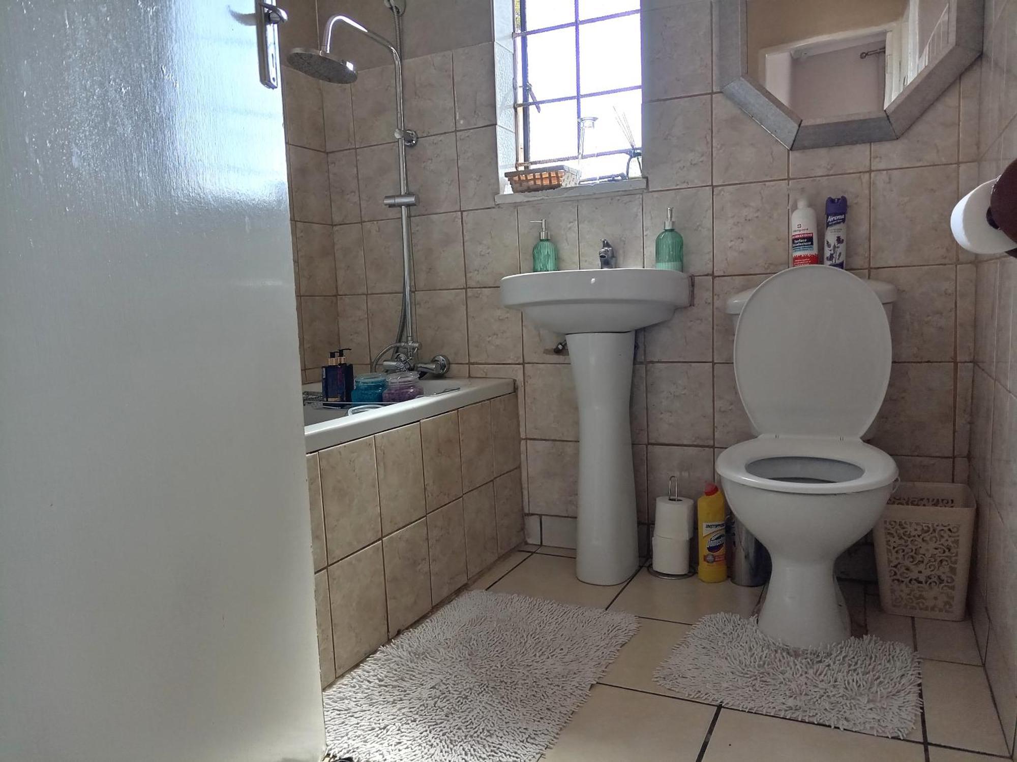 Olivia Pines Guesthouse Krugersdorp Luaran gambar