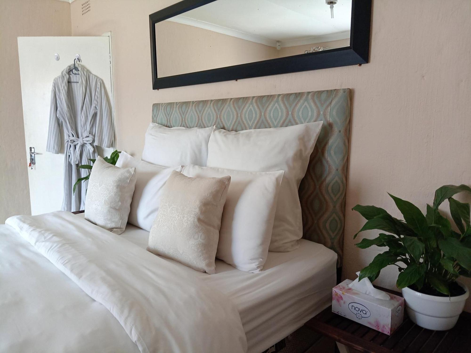 Olivia Pines Guesthouse Krugersdorp Luaran gambar