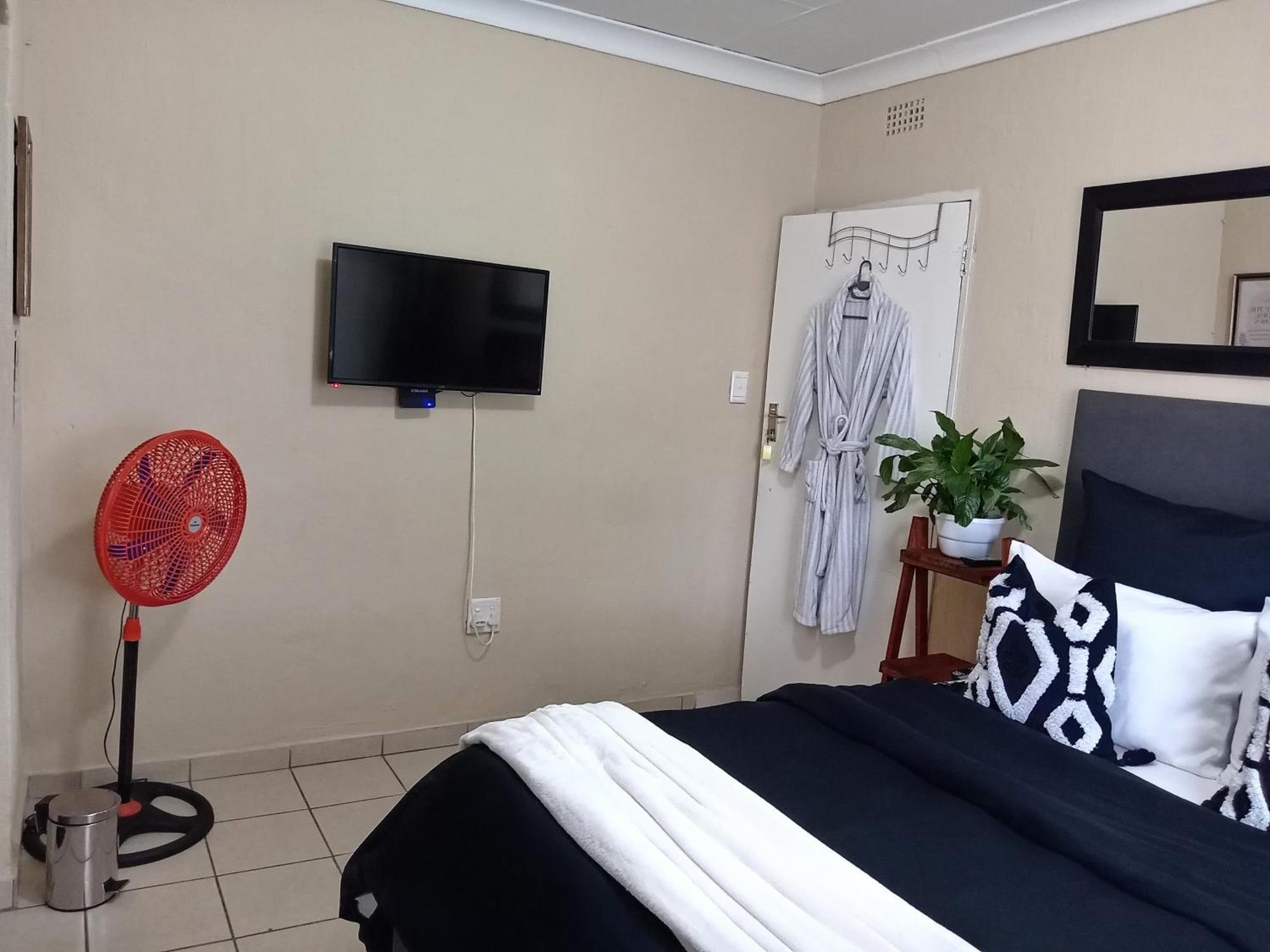 Olivia Pines Guesthouse Krugersdorp Luaran gambar