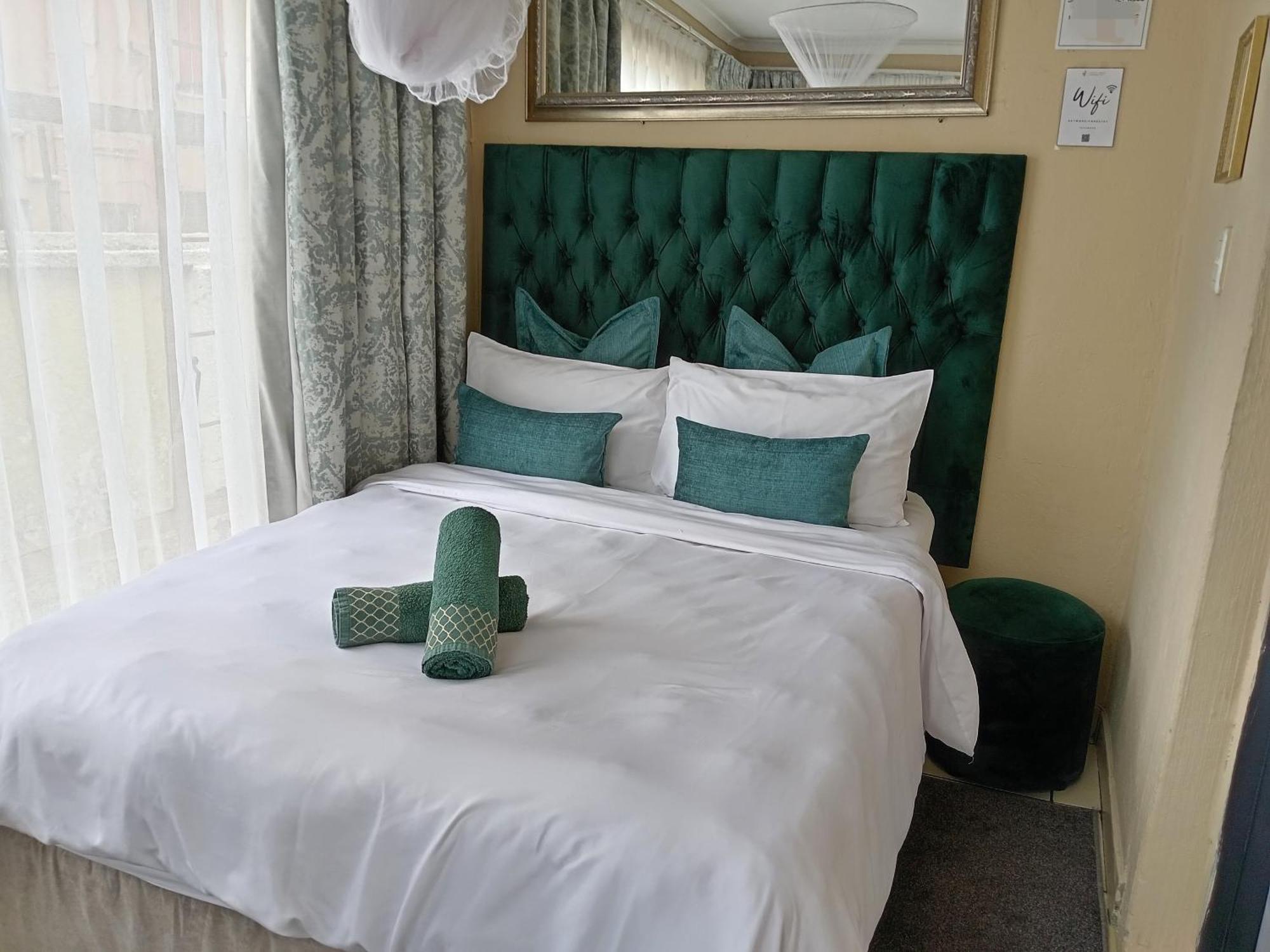 Olivia Pines Guesthouse Krugersdorp Luaran gambar